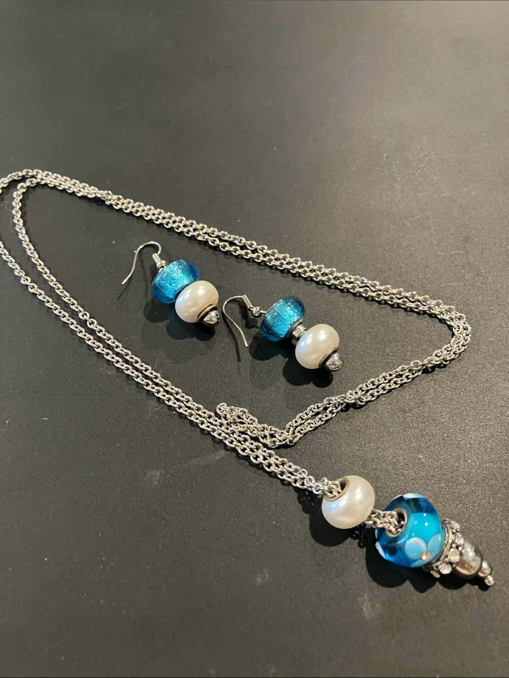 Blue Glass Bead and Pearl Pendant Necklace with Matching Earrings